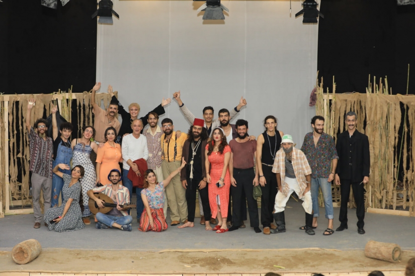 Faculty of Performing Arts - Department of Acting at Manara University: the final graduation project of the fourth batch (High Waves)